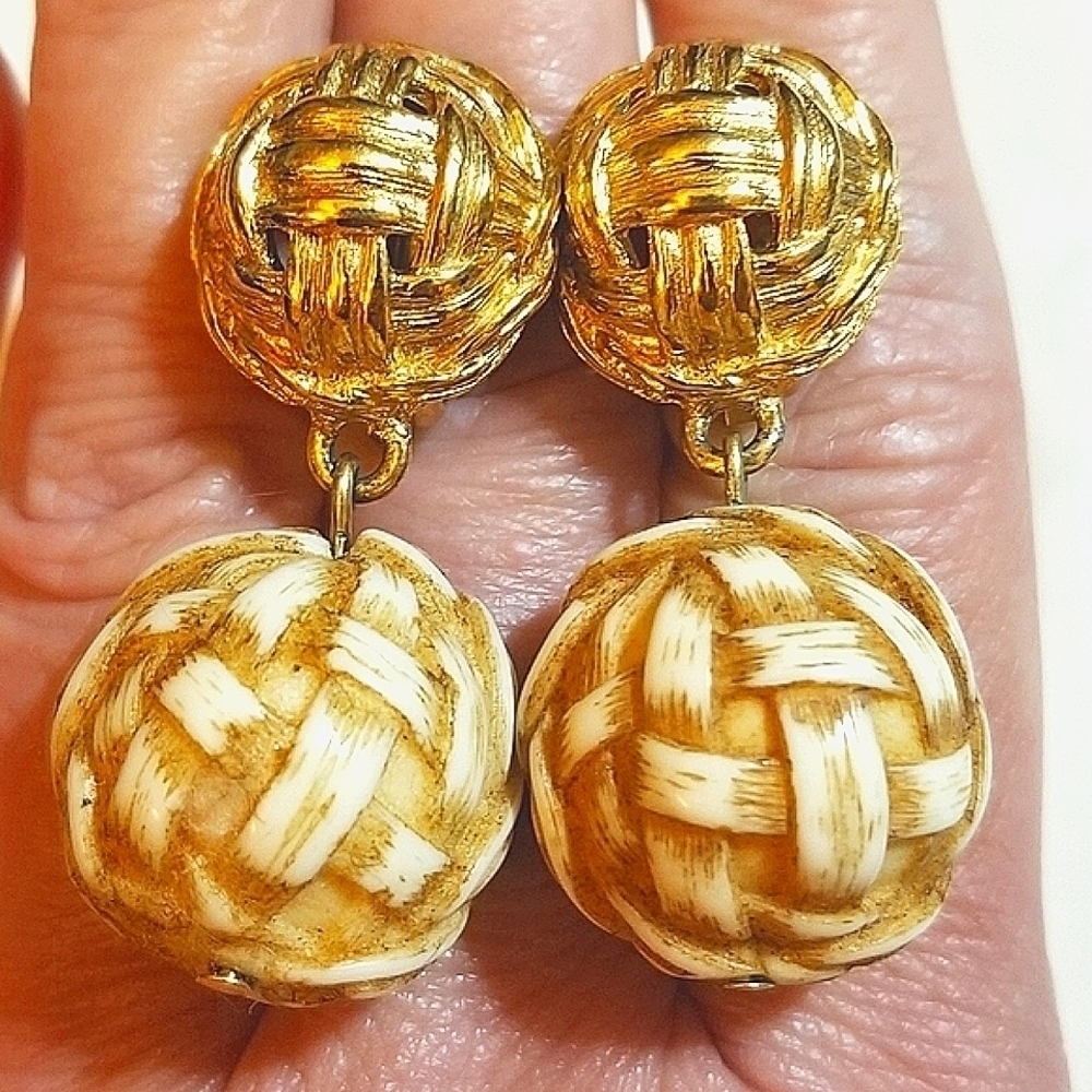 Givenchy PARIS NY VTG Basket Weave Earrings